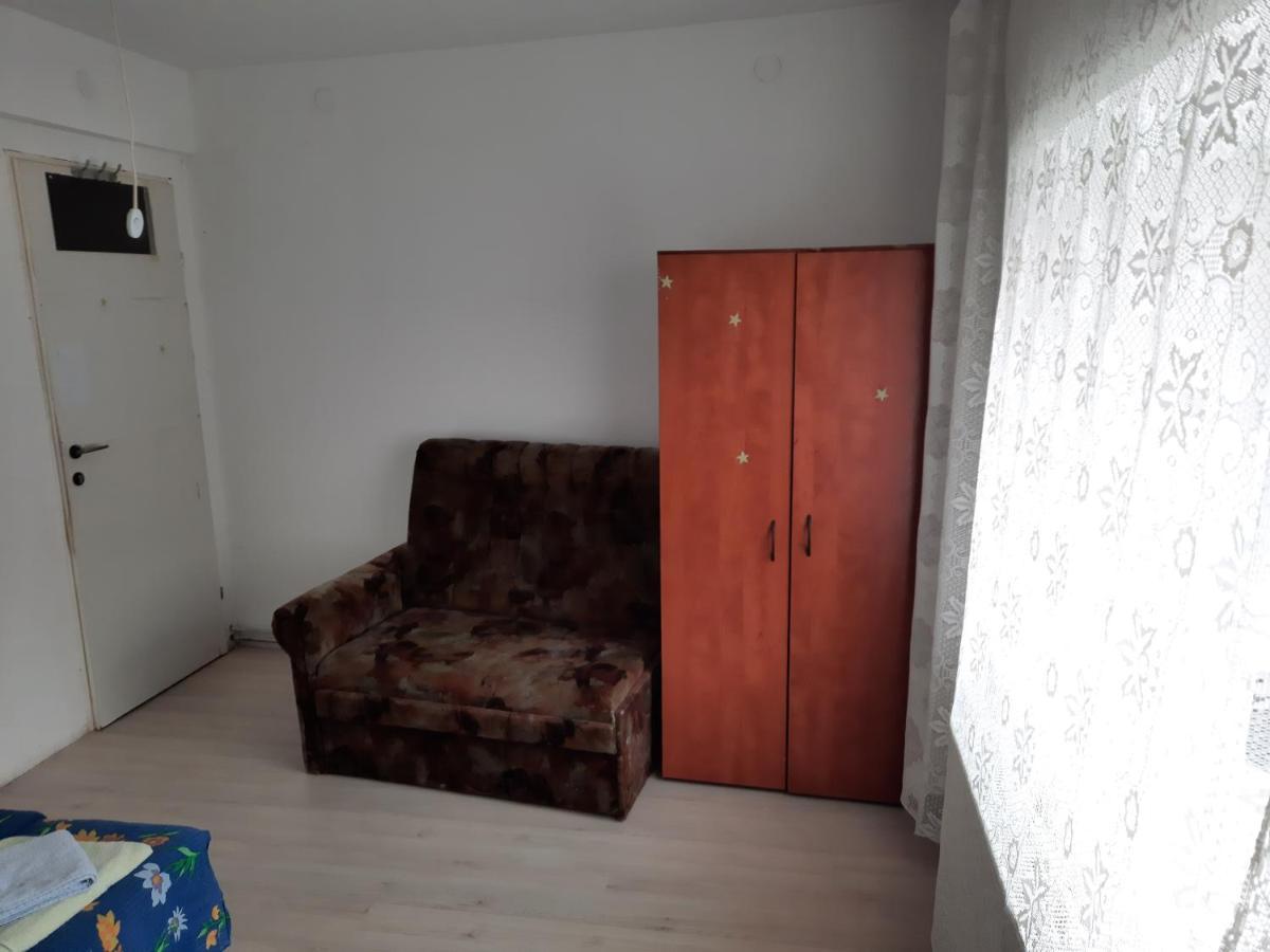 Casa Cu Curte Braşov Exterior foto